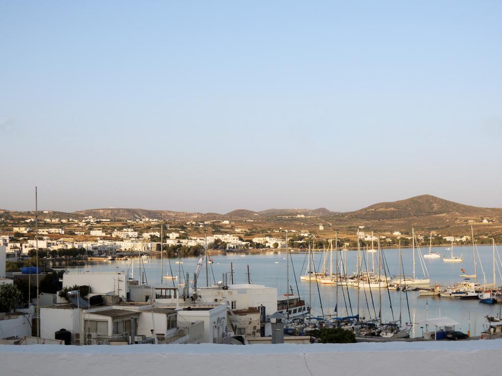 Hotel Adamas المظهر الخارجي الصورة