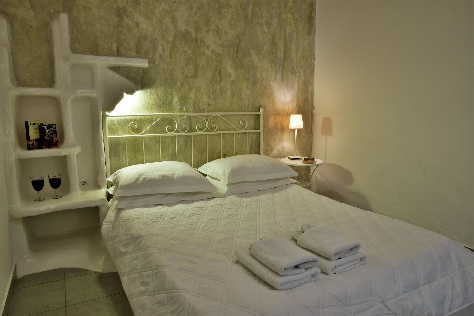 Hotel Adamas المظهر الخارجي الصورة