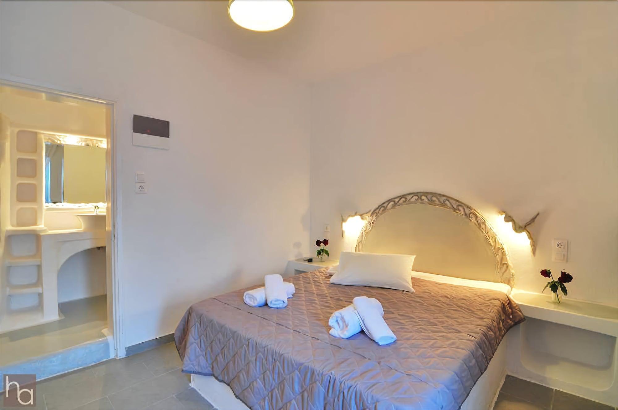 Hotel Adamas المظهر الخارجي الصورة